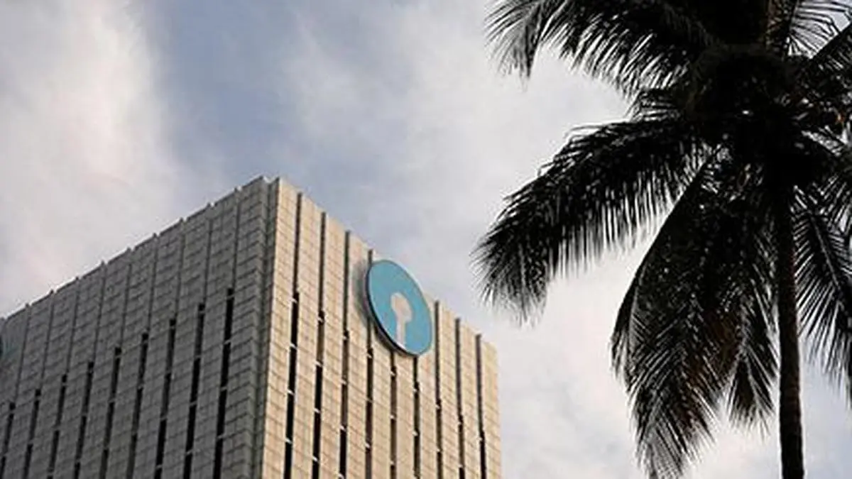 Mcap of four of top-10 most valued firms jumps ₹1.43 lakh crore; State Bank biggest winner