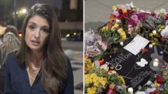 Watch Nashville fans lay flowers in tribute to Dolly Parton