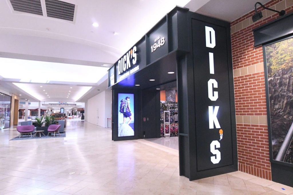 Golf Galaxy, Dick’s Pull Good Good Merchandise Amid Ad Controversy