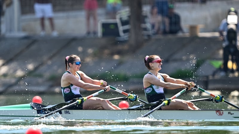 Hyde and Cremen impress in winning double sculls semi