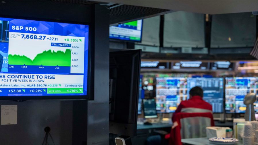 Congress's stock trading bill doesn't solve the real problem