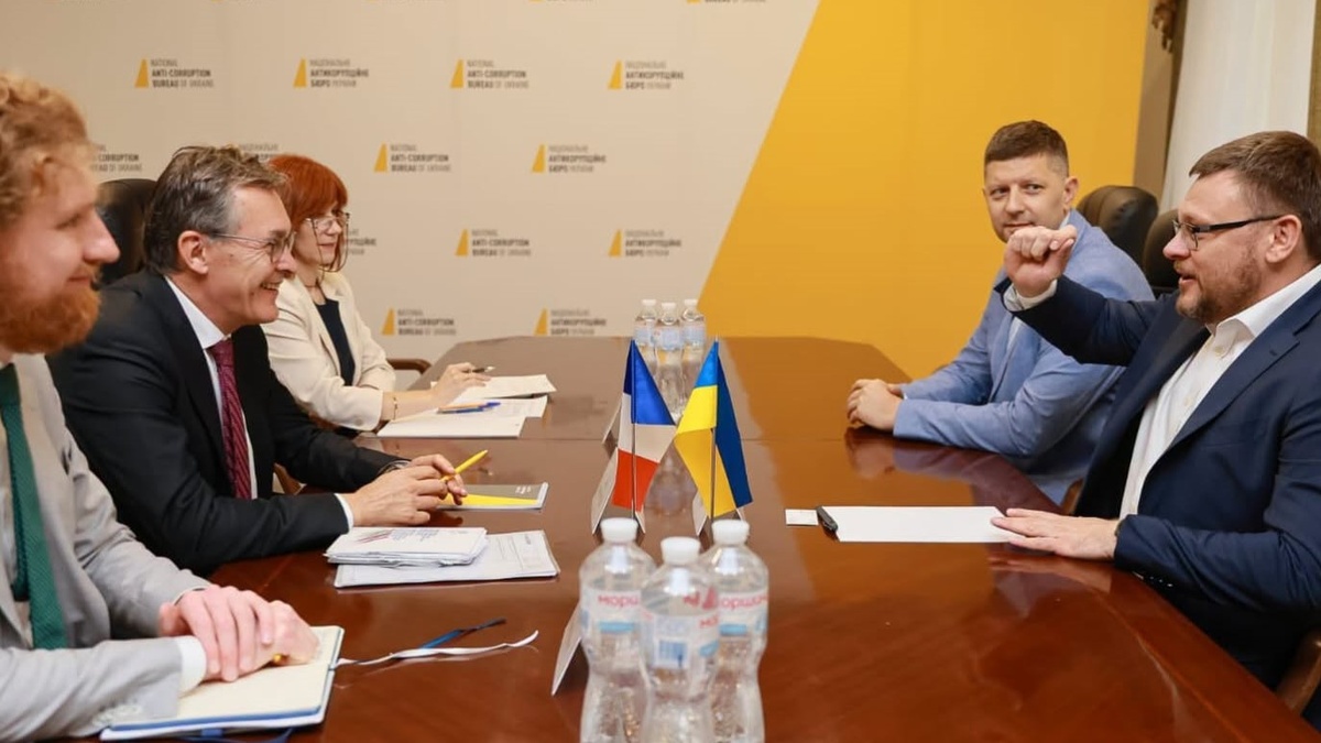 French Ambassador meets with NABU leadership