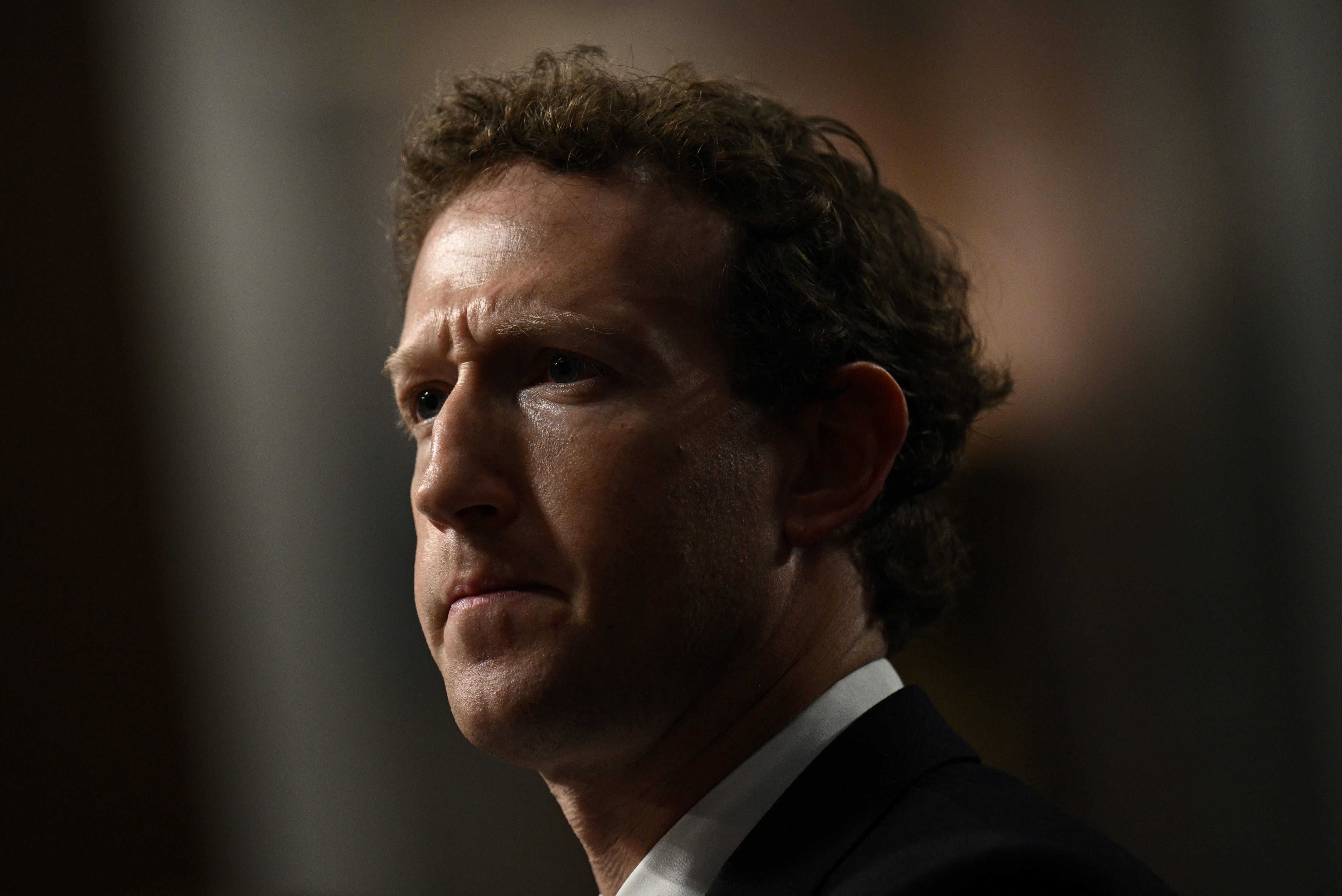 Meta agrees to $17bn settlement over claims of child social media addiction
