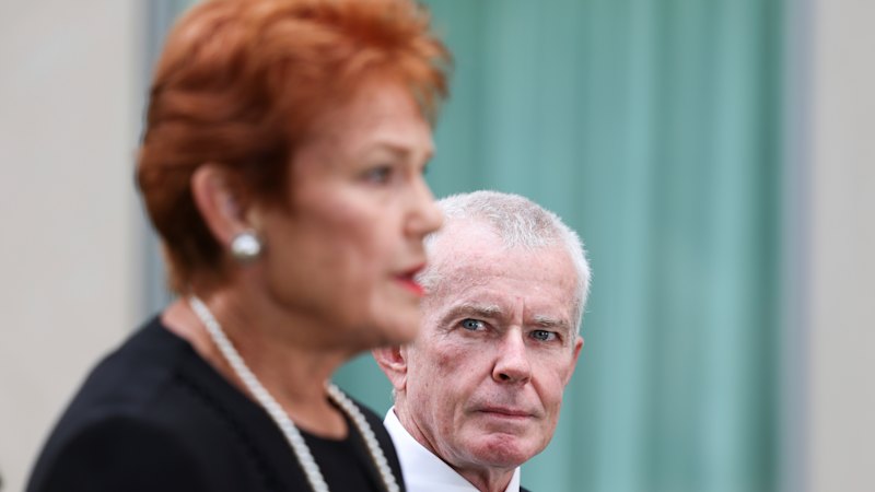 One Nation’s Malcolm Roberts defends White Australia party in latest controversial podcast