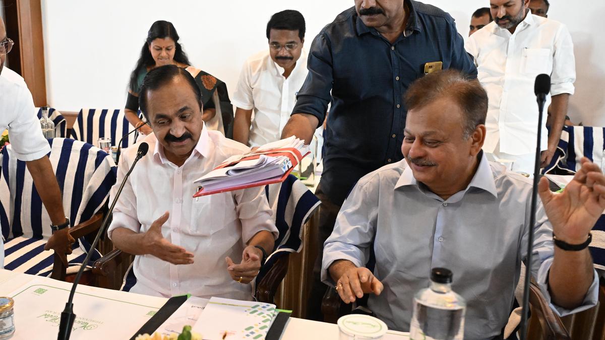 Vande Mataram row: Kerala’s UDF govt. again faces allegations of toeing the RSS line