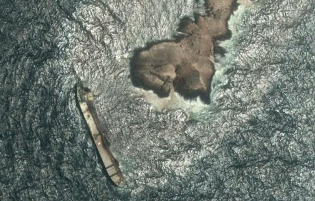 Oil spill from sanctioned tanker Caroline Bizenji sparks environmental threat off Oman
