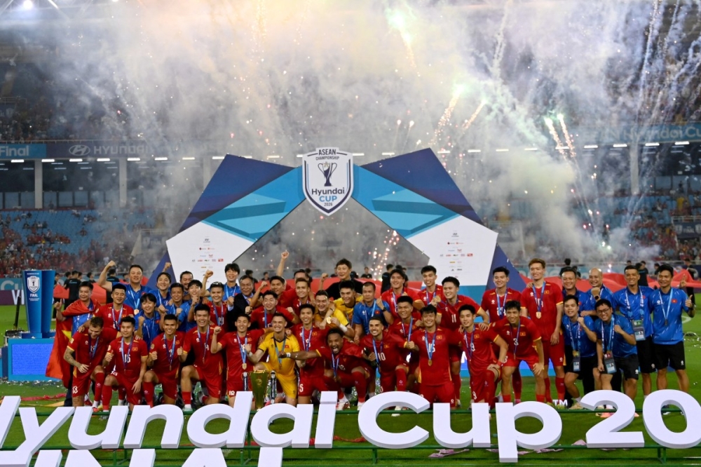 Vietnam retain Asean crown after wild 2-2 draw seals 4-2 aggregate win over Thailand