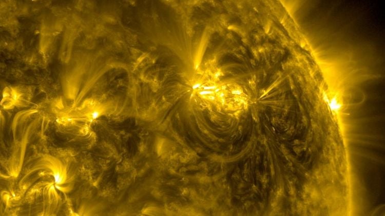 AI Spots Hidden Solar Storm Signs 9 Hours Early