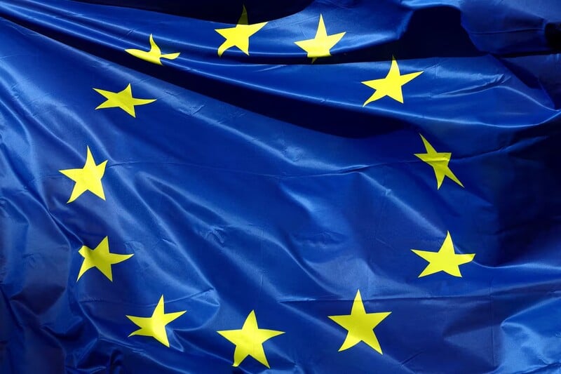 European stocks draw investors as earnings and growth strengthen