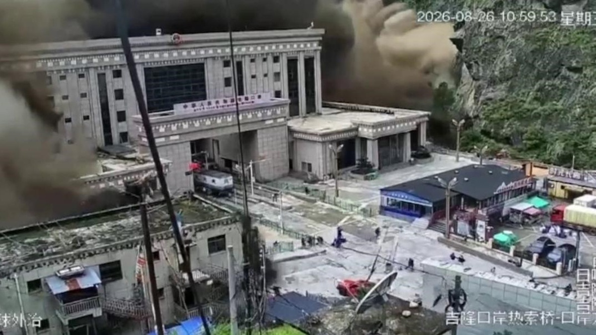 MFA: 53 Ukrainian citizens reported missing in Nepal disaster zone