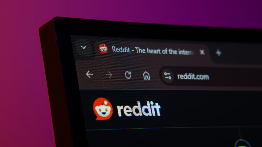 Opinion: I studied Reddit forums on menopause — and found what doctors are missing