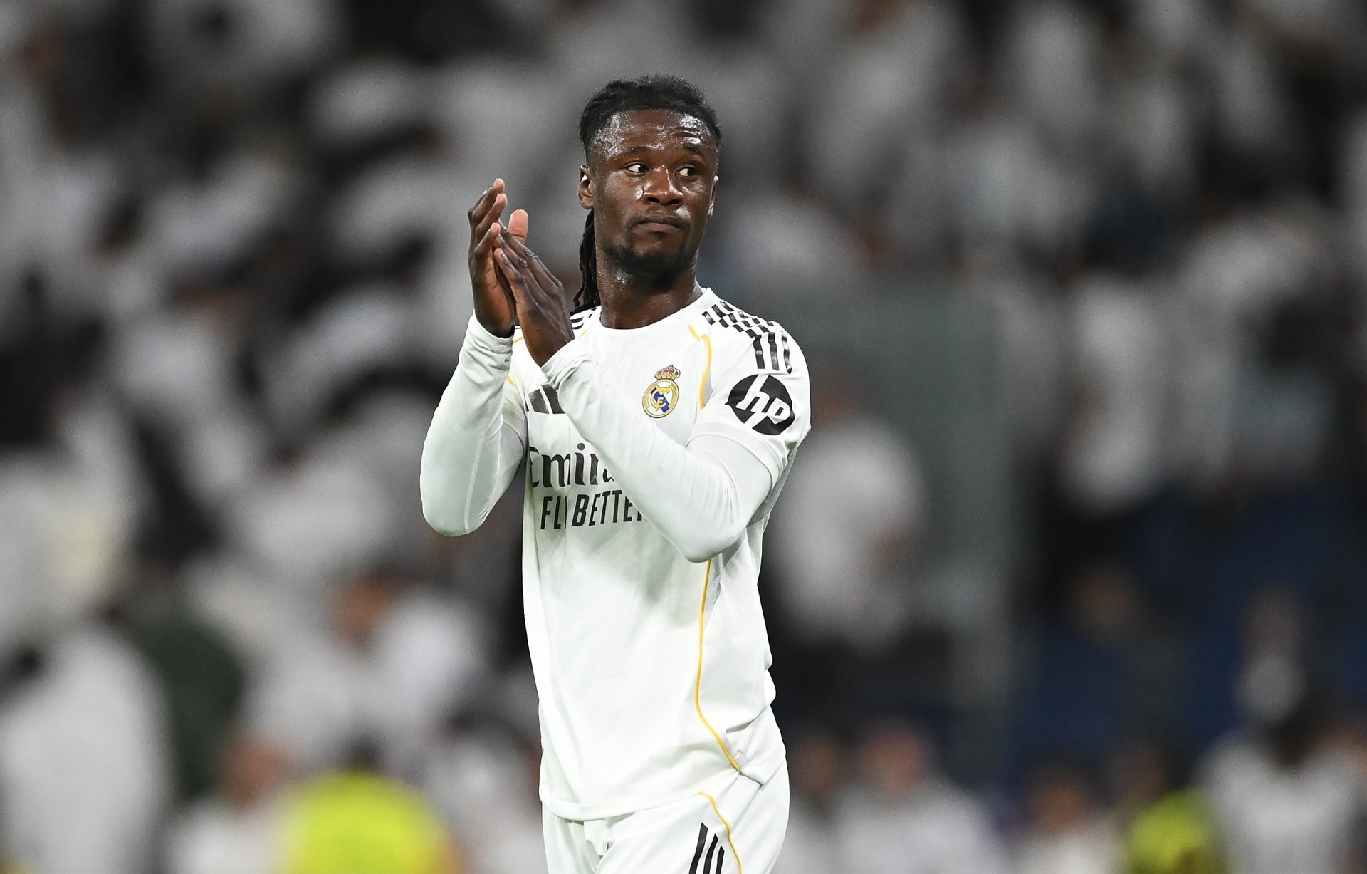Real Madrid midfielder has no intention to leave the club; wants to convince Mourinho