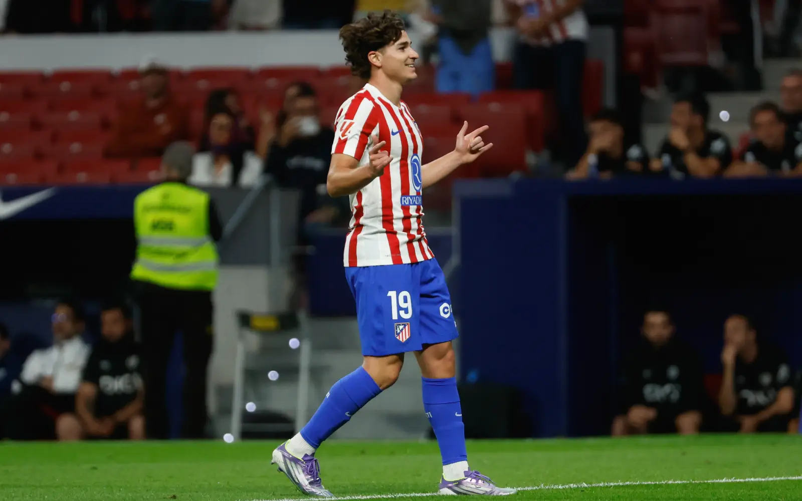 Atletico’s board rules out Alvarez move to Barca