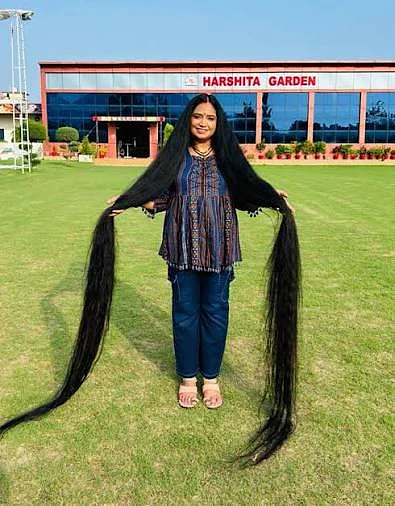 Indian woman sets Guinness World Record for longest hair on a living person