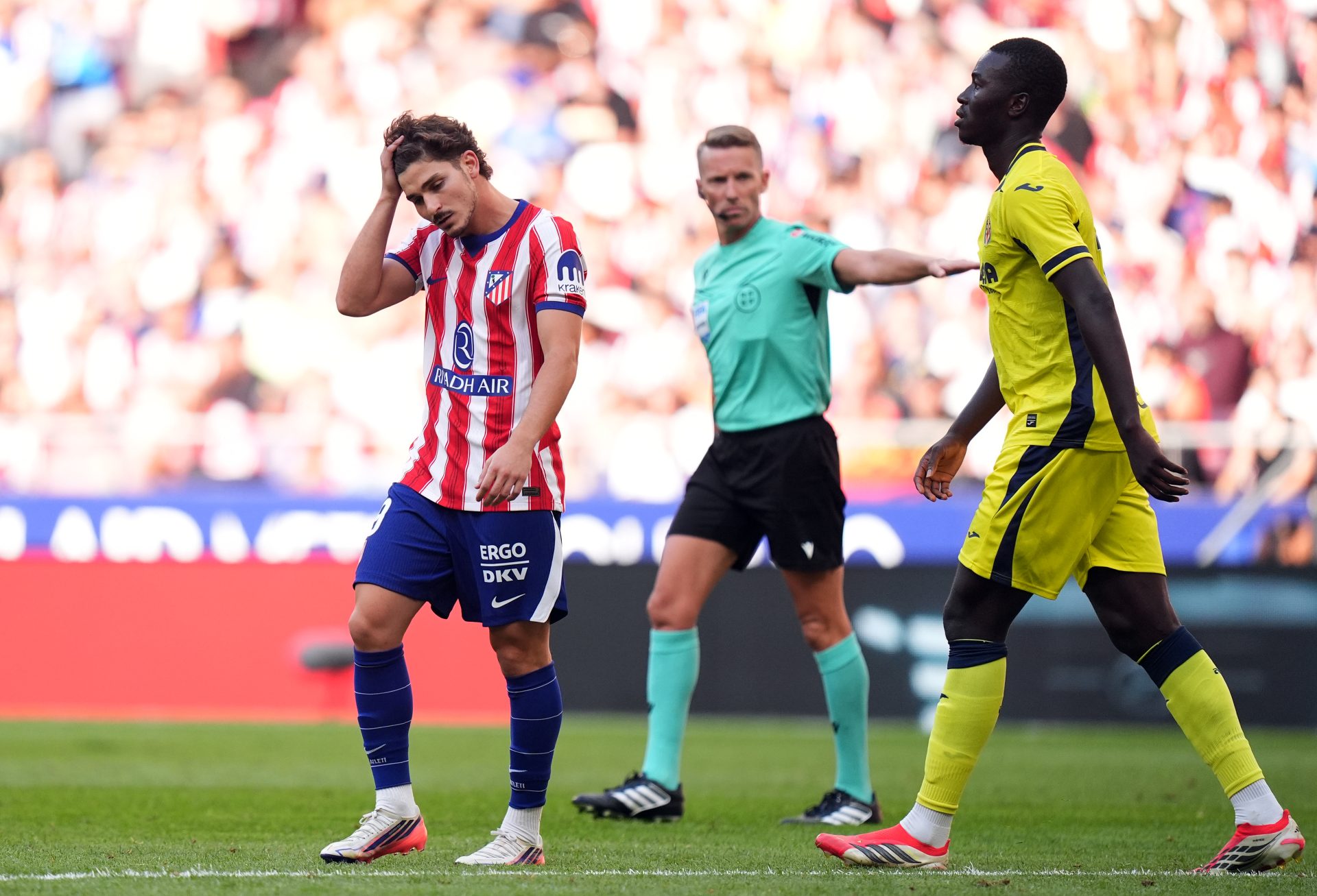 Barcelona target turns to Atletico Madrid captains in attempt to unlock transfer – report