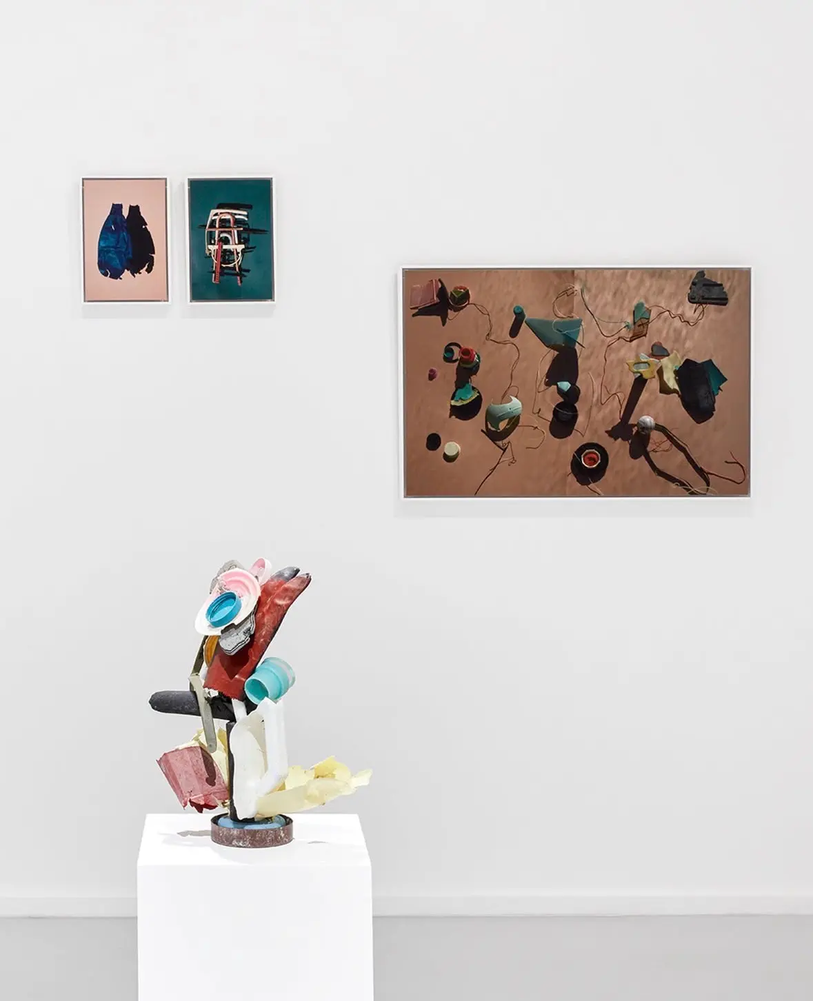 Thirza’s beautiful trash lures you in