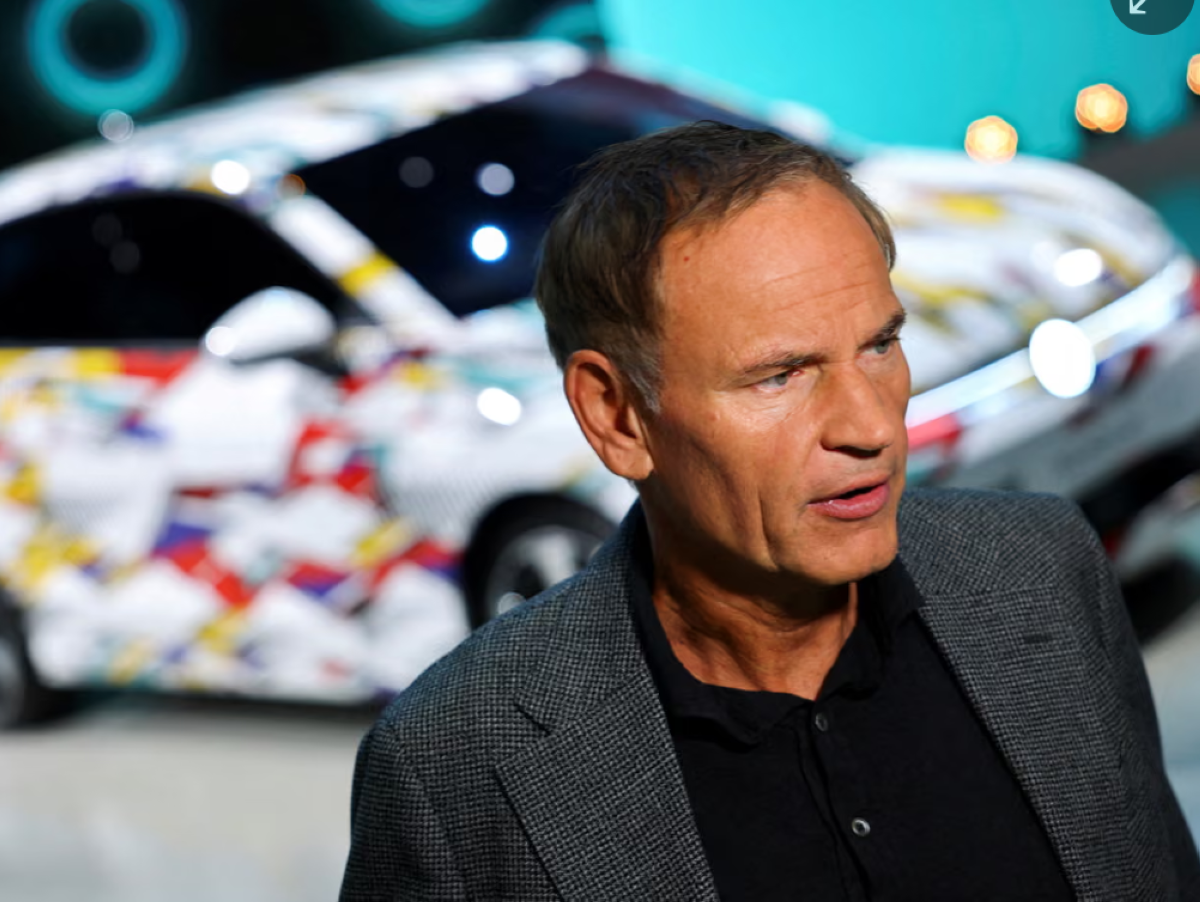 Volkswagen CEO, labour boss dig in ahead of key board meeting