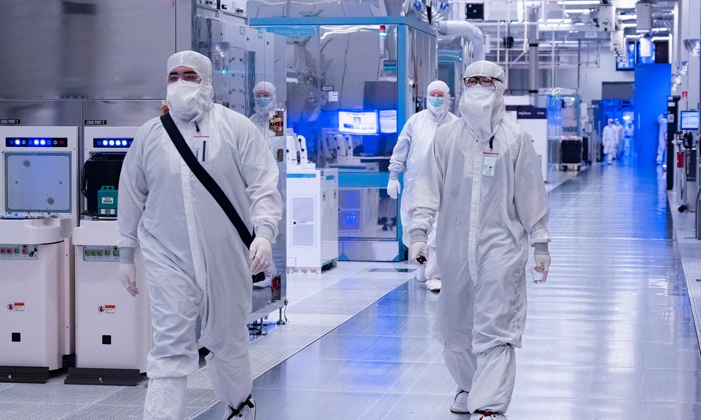 The Market Has Priced Intel Anywhere Between $24 and $142 in the Past 12 Months
