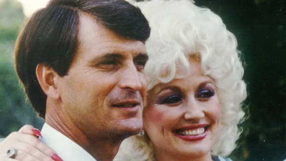 Friday news quiz: Dolly Parton, Tim Curry, a medal mishap and a masterpiece on the move