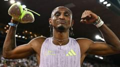 Dos Santos shatters 400m hurdles world record