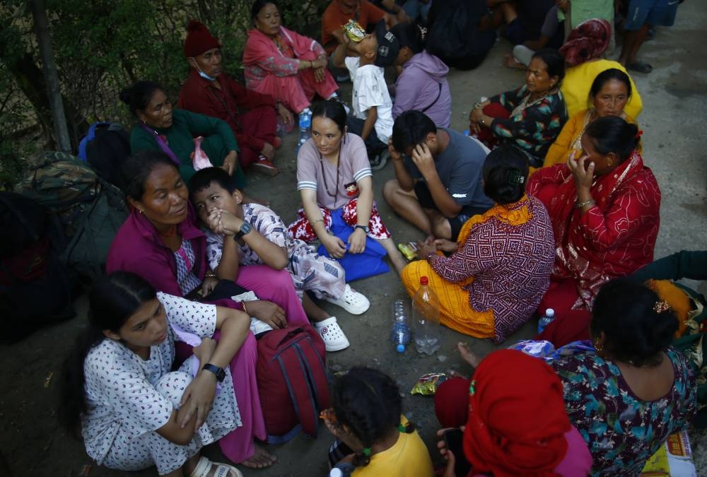 Nepal-China flash floods: Death toll rises to 392