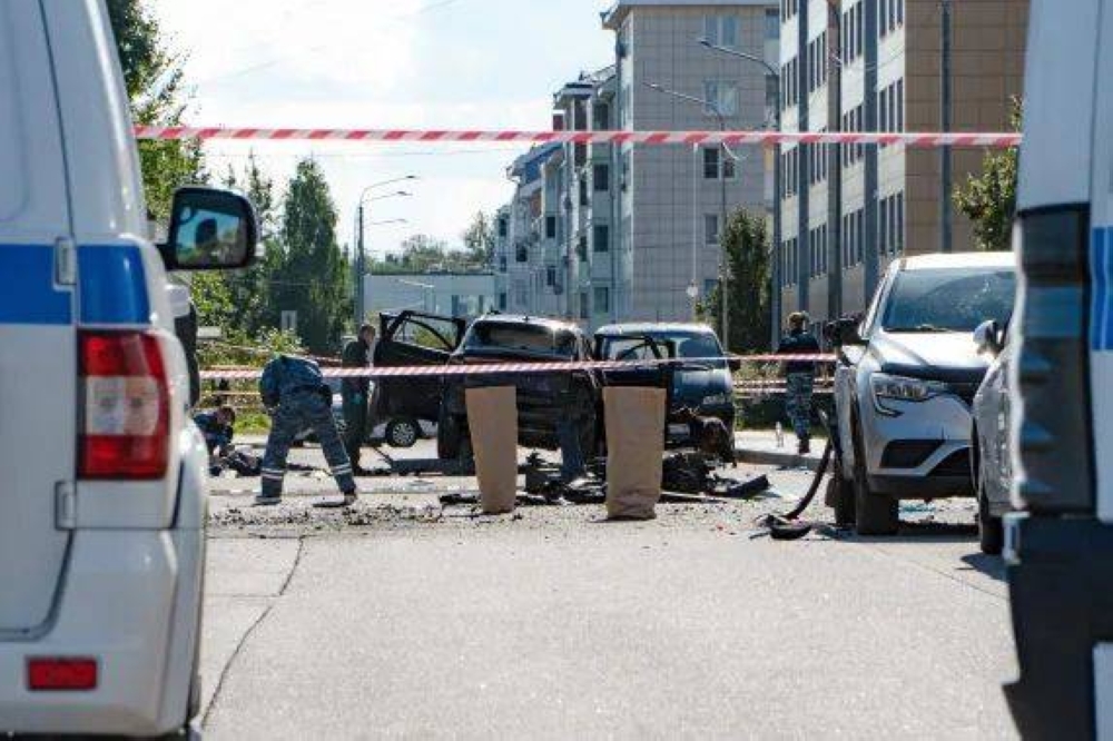Russian Air Force officer killed in St Petersburg car bomb explosion