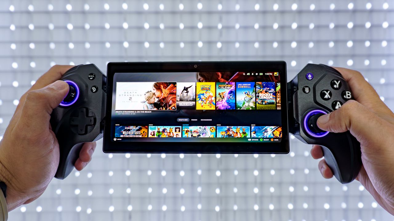 I finally found a mobile game controller that’s as comfortable as the PlayStation Portal — and it actually feels like a real gamepad