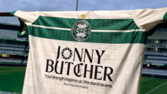 Brazilian top-flight club wear name of English fan with MND on shirts