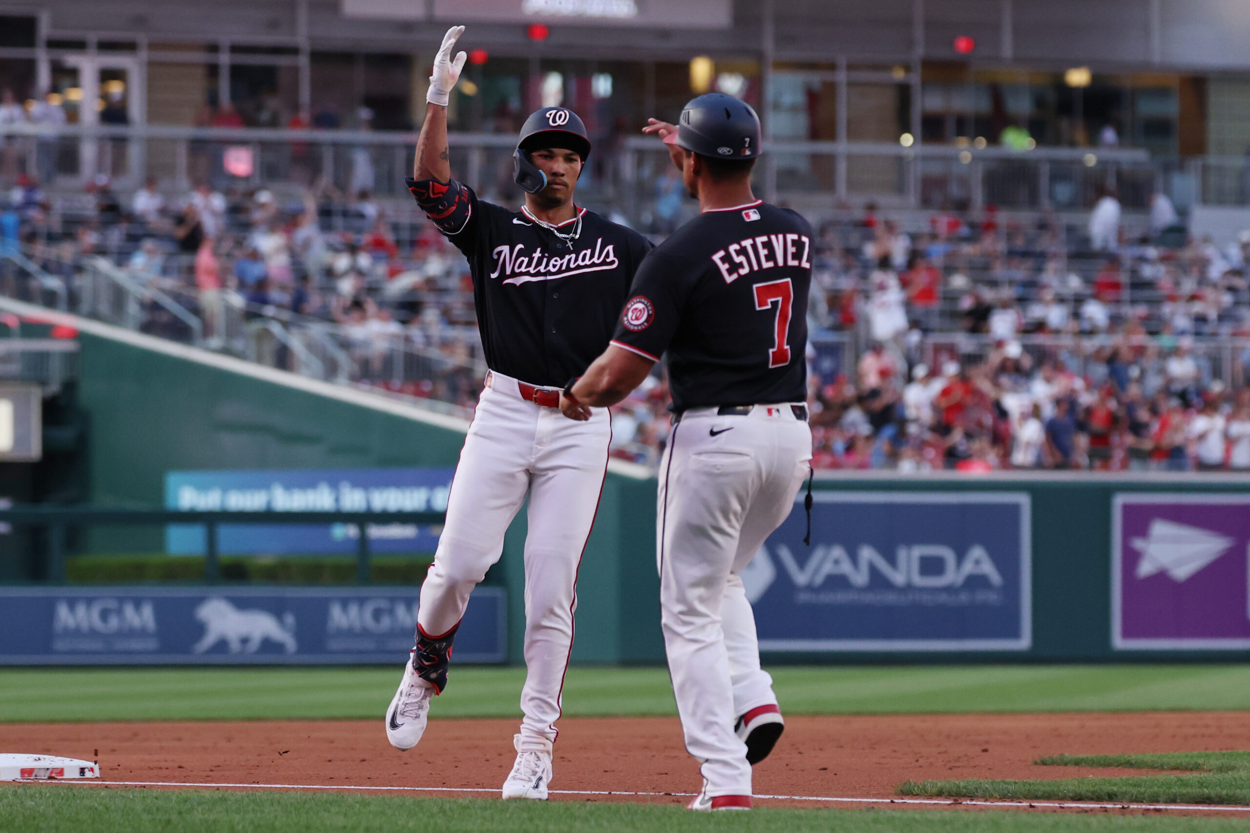 How to live stream Reds vs Nationals: MLB, TV channel
