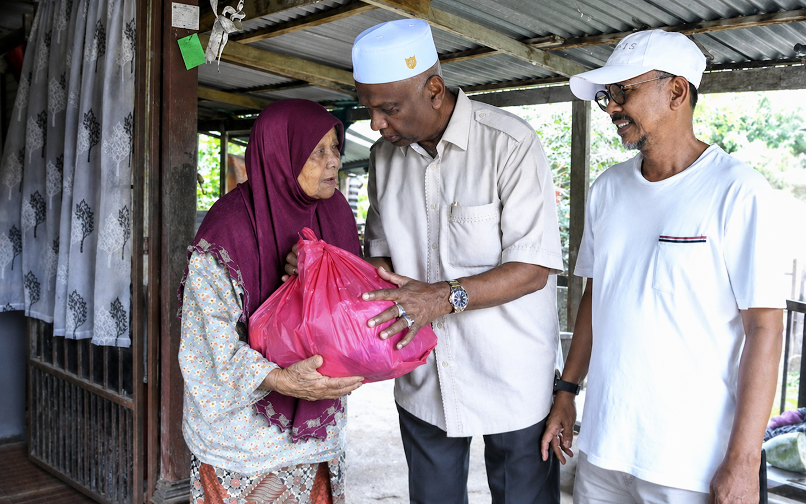 Retirement hasn’t slowed these Kedah seniors down