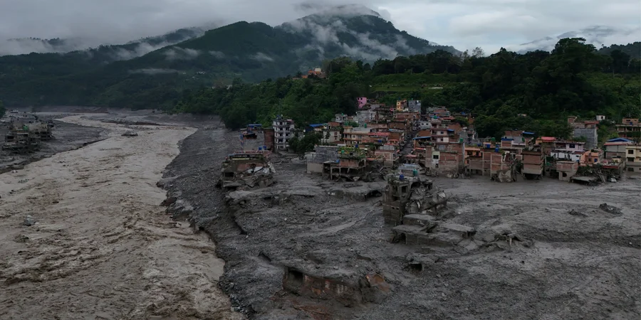 56 Ukrainians missing after deadly flash flood in Nepal