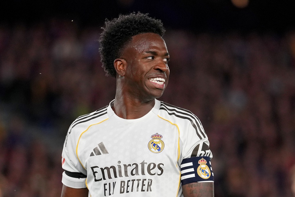 Vinicius Junior hesitates on Real Madrid renewal amid Arsenal push