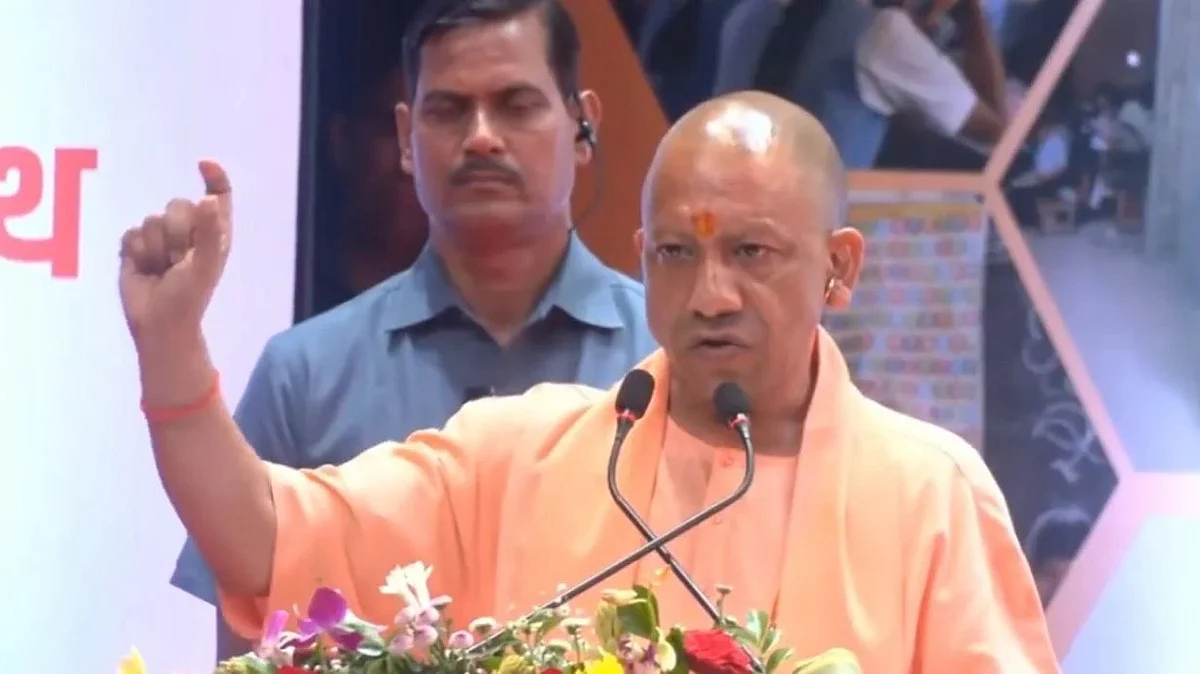 CM Yogi Adityanath Launches ‘Har Ghar Tiranga’ Campaign In Lucknow