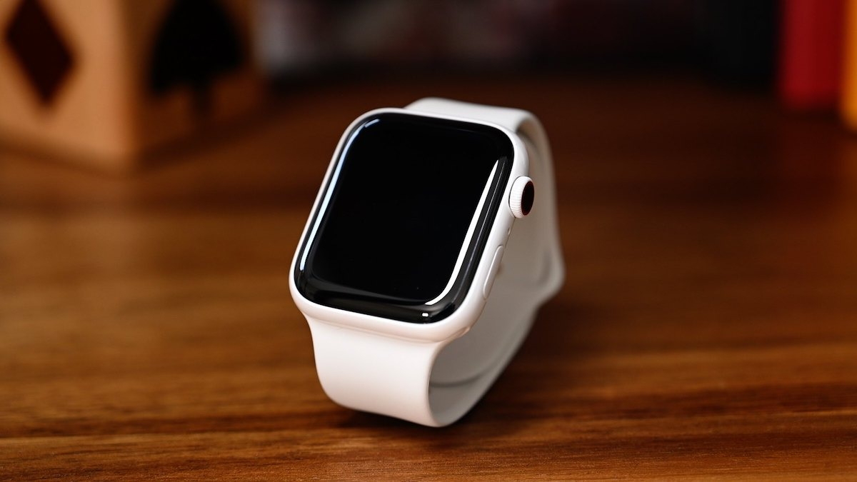 Ceramic Apple Watch may return as soon as September