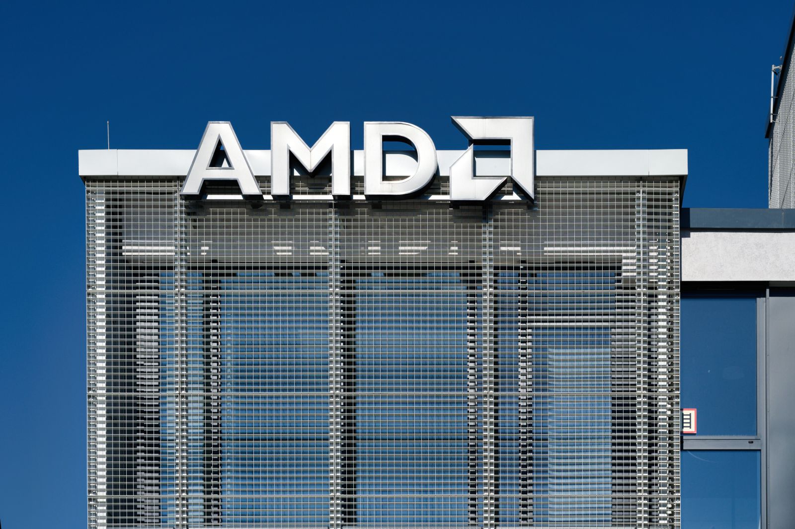 AMD Is Building an AI ‘Escape Hatch’ From Nvidia. Here’s What It Means for AMD Stock.