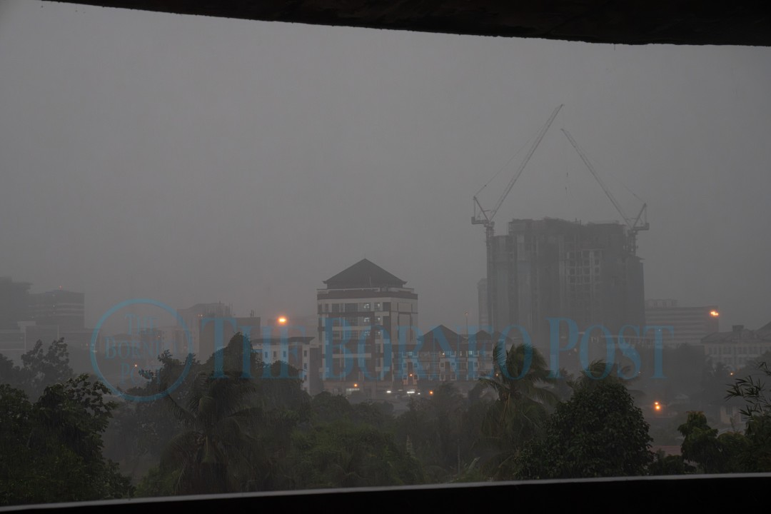Thunderstorms may offer temporary haze relief as Sarawak braces for prolonged dry spell, says MetMalaysia state director