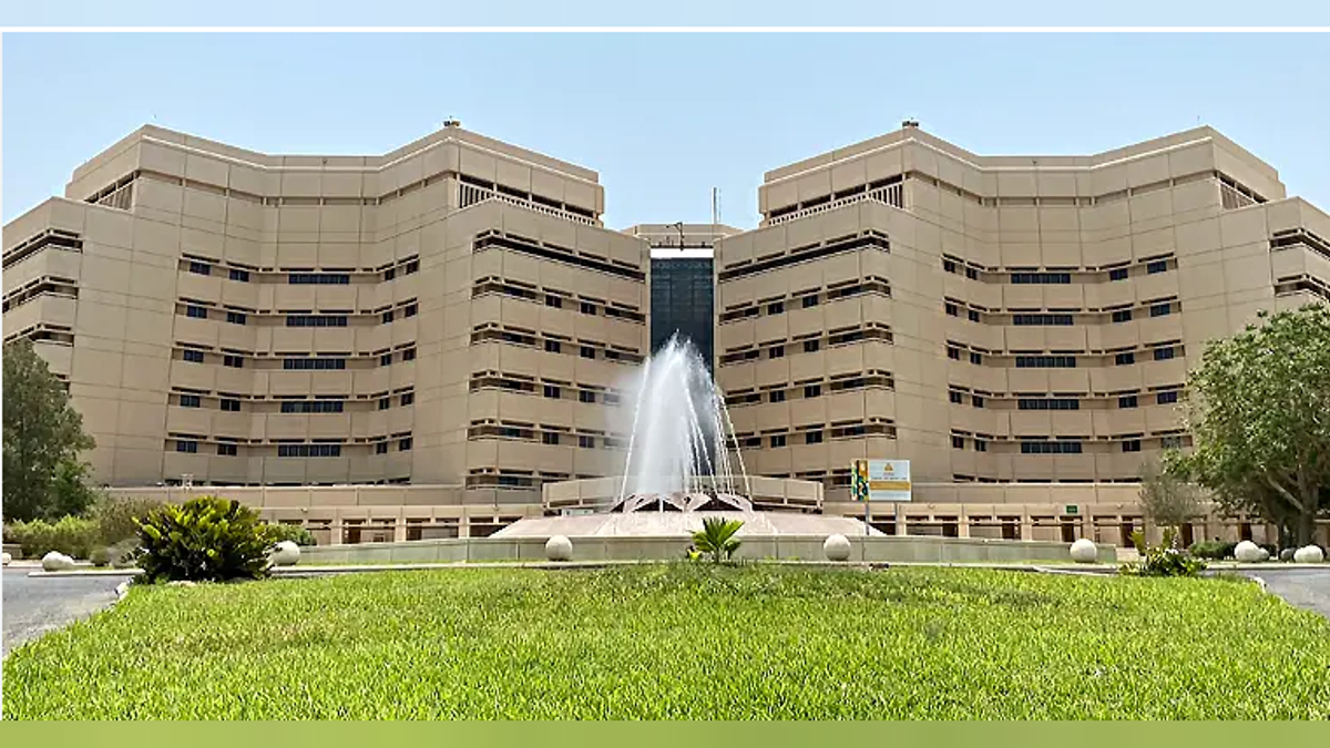 King Abdulaziz University opens applications for preparatory year program