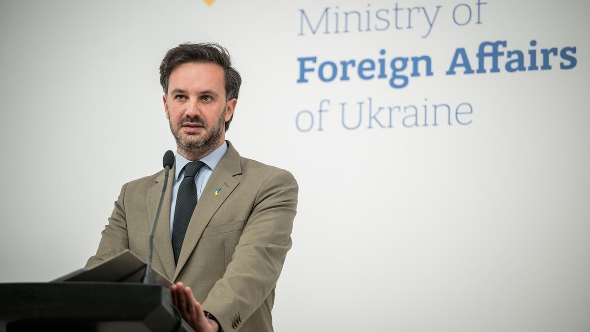 MFA on P. Tolstoy statements: such remarks should serve as grounds for ICC arrest warrant