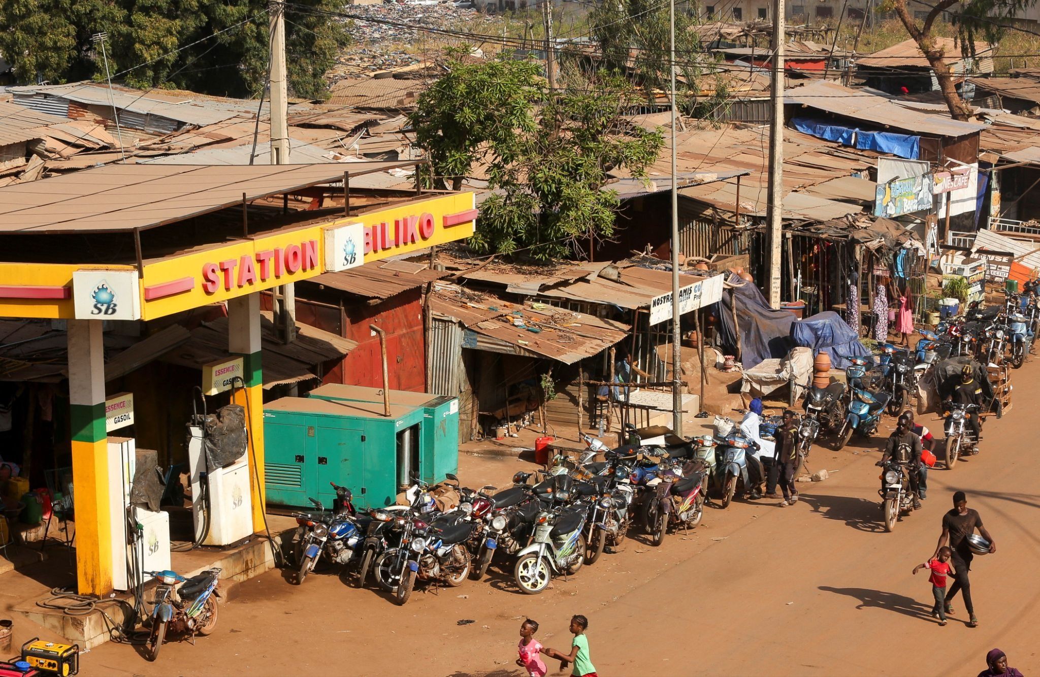 Fuel prices diverge across West Africa over Iran war