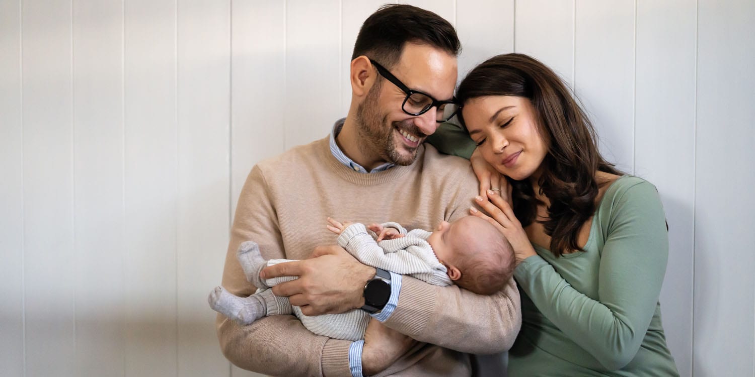 Wealthier children score higher on intelligence, but quality parenting levels the playing field