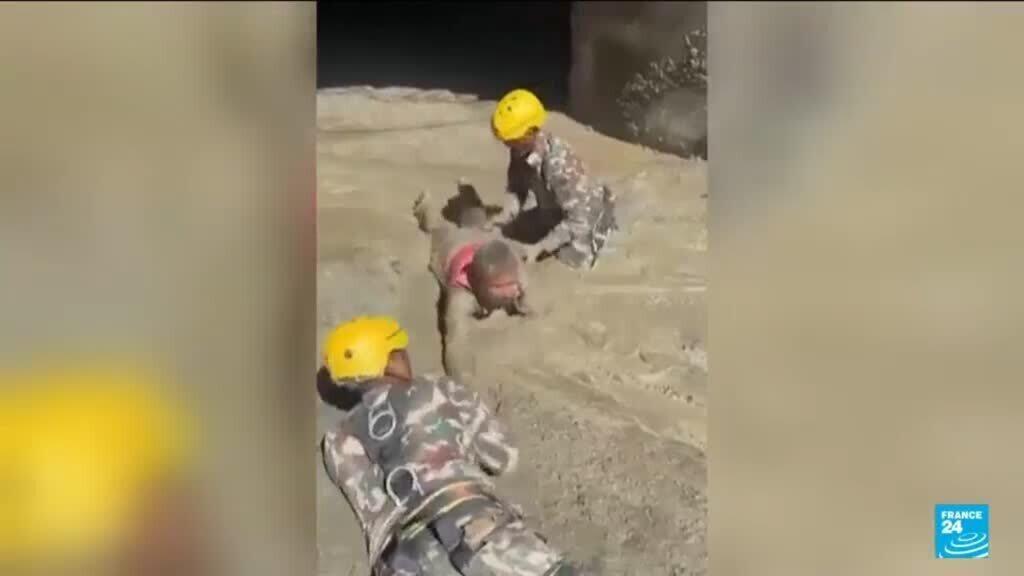 Nepal flood survivors rescued from hydropower tunnel