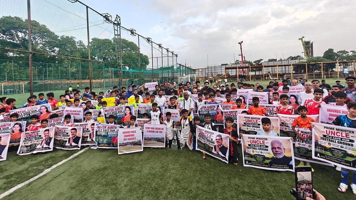 Mumbai: Bandra Football Ground Faces Convention Centre Threat, Protest Held