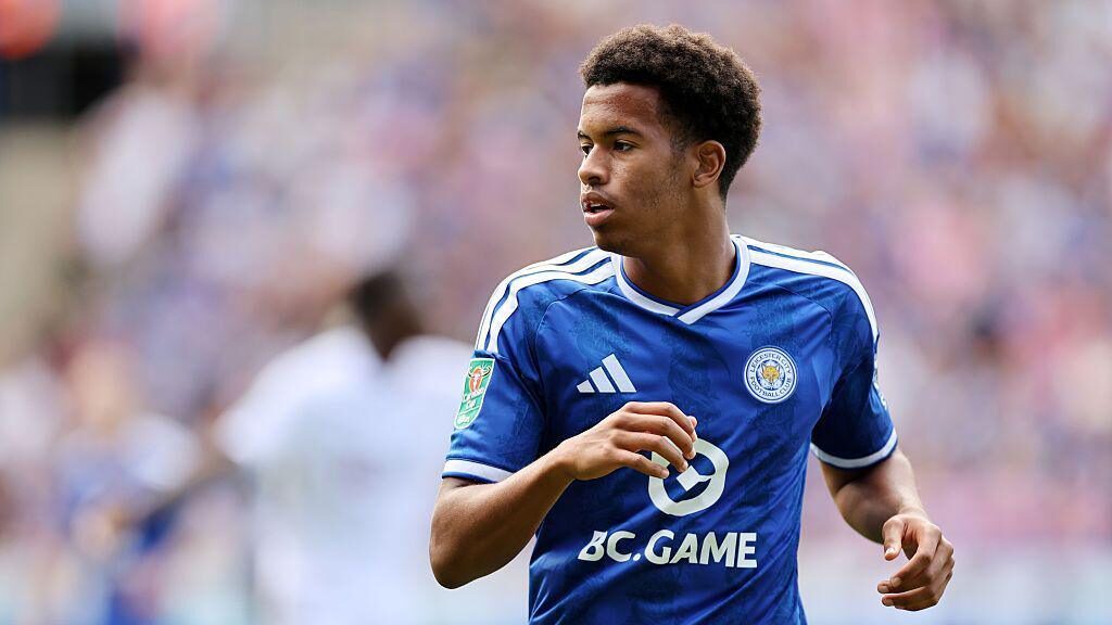 Man United open talks for Leicester teenager Louis Page