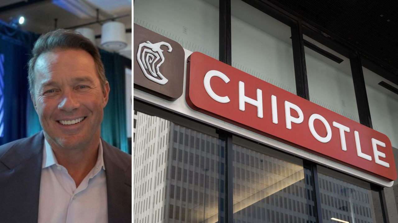 Chipotle CEO Scott Boatwright offloaded $1.1M in stock — but it wasn't a bearish signal for investors