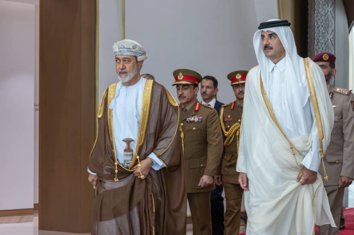 HH the Amir leads farewell ceremony for Sultan Haitham