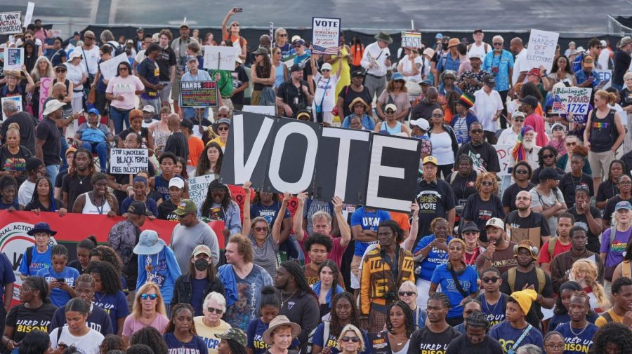 Jeffries, Ocasio-Cortez look to November at 2026 March on Washington: 'The tide is coming'