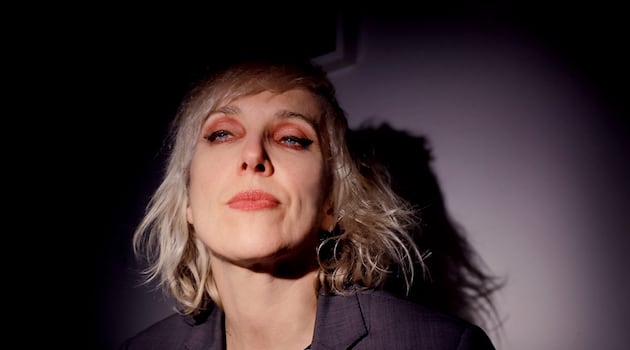 Singer-songwriter Cat Dowling dies aged 54