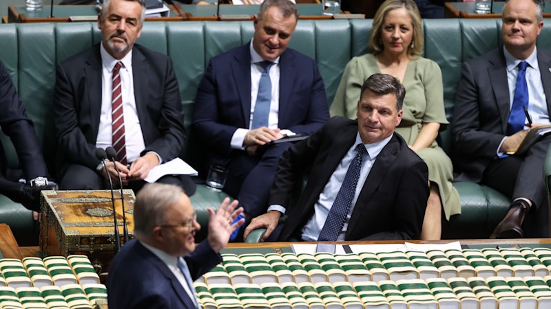 Australia news LIVE: Frydenberg reveals he will not appear before Royal Commission; Coalition accuses Labor of funding ‘ghettoisation’ of migrant communities