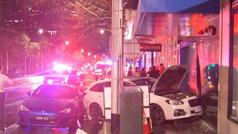 Driver restrained by bystanders after Melbourne crash