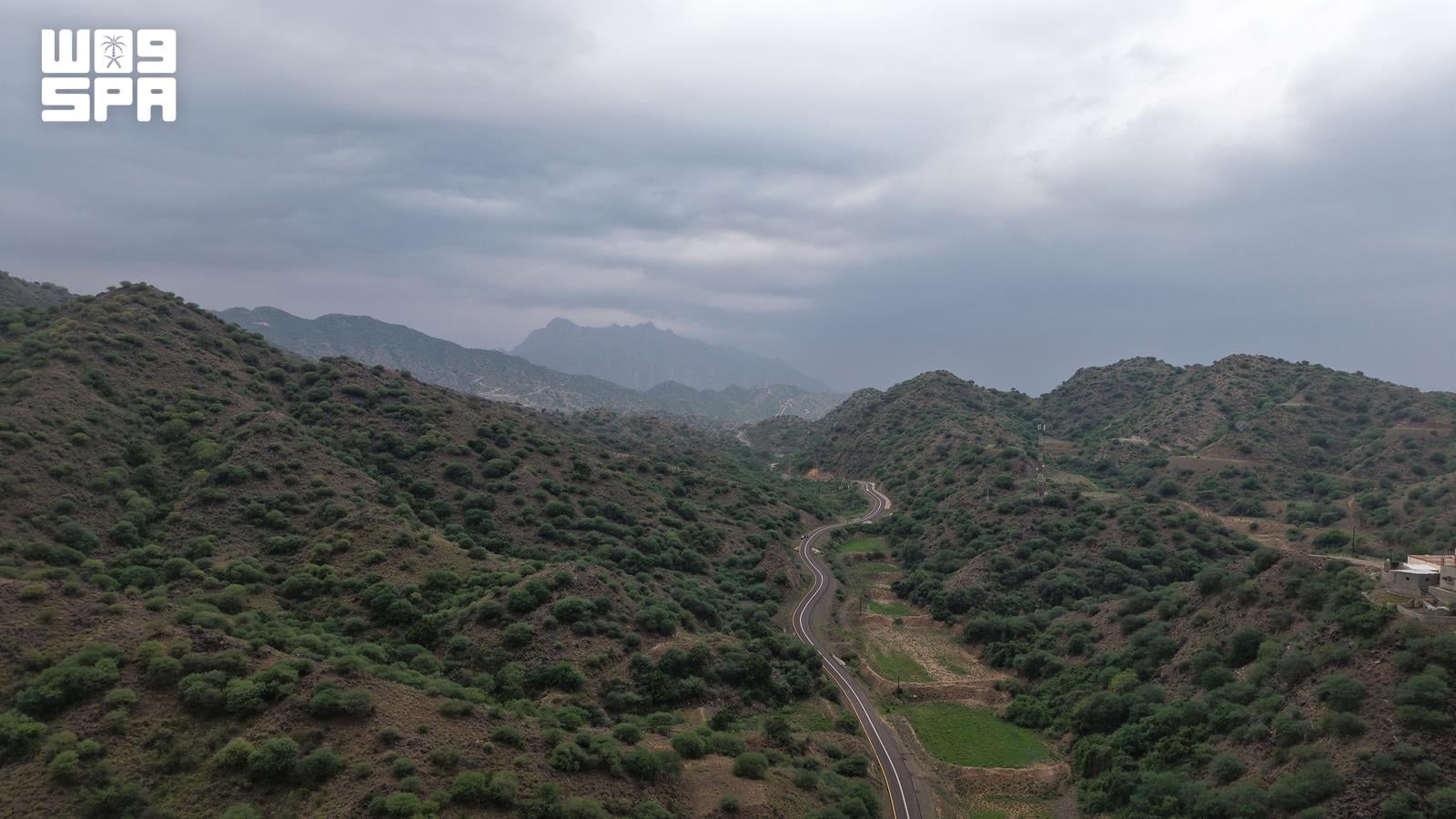 Heavy to moderate rainfall hits several Jazan governorates